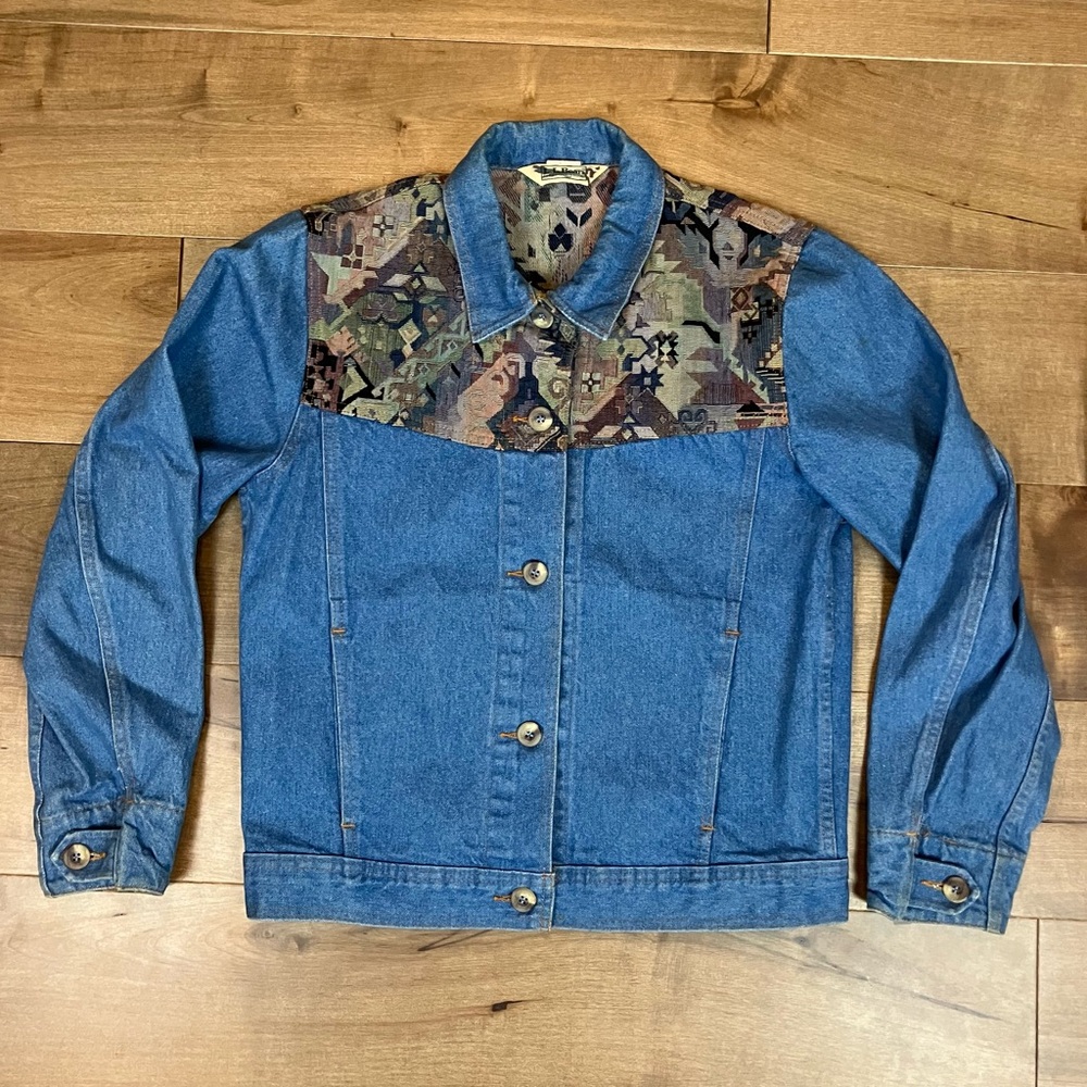 Vintage L.L. Bean Women’s Size Small Blue Denim Jean Jacket Southwest